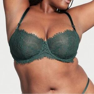 Victoria's Secret Dream Angels Midnight Jade Blue Lace Unlined Balcony Bra 34C